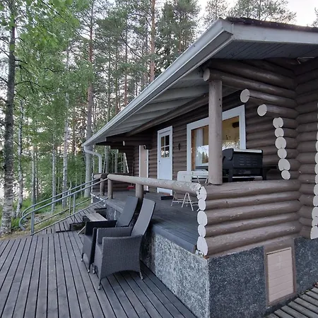 Rytiniemen Rantamoekki Chalet *