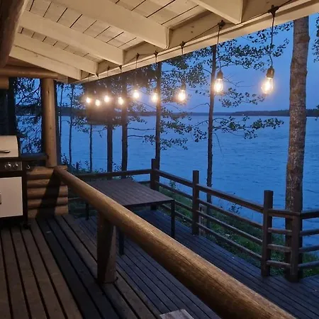 Chalet Rytiniemen Rantamoekki Ranua