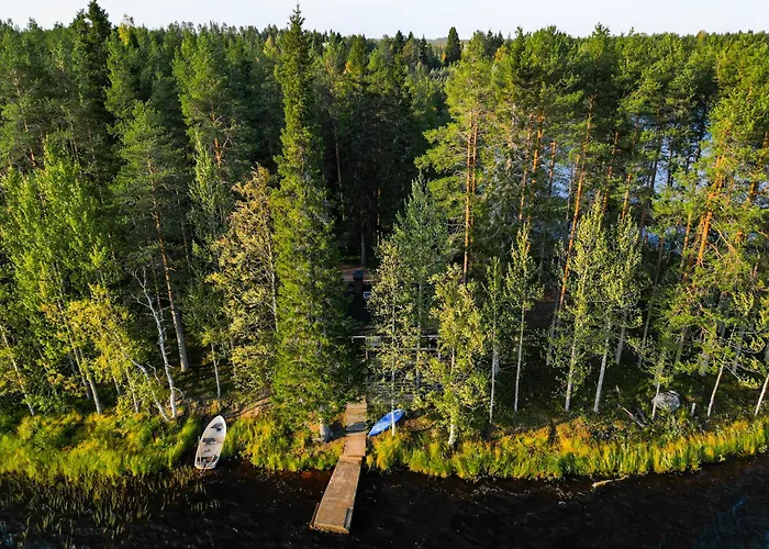 木屋 Rytiniemen Rantamoekki