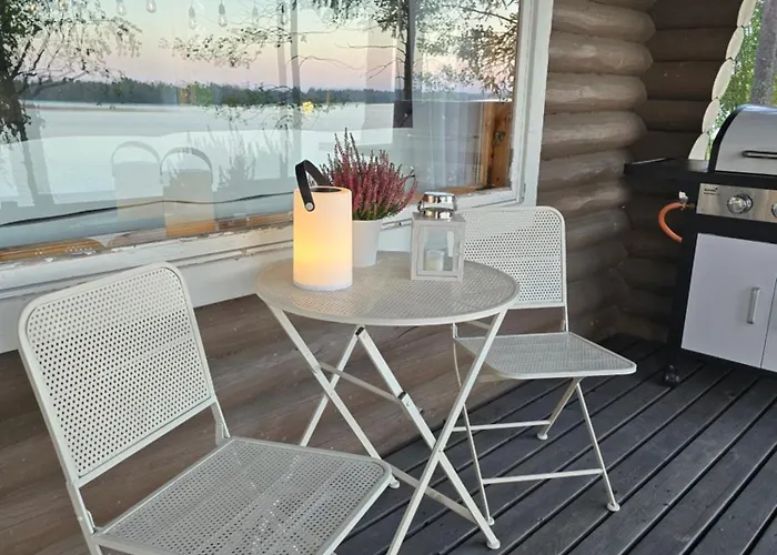 木屋 Rytiniemen Rantamoekki *