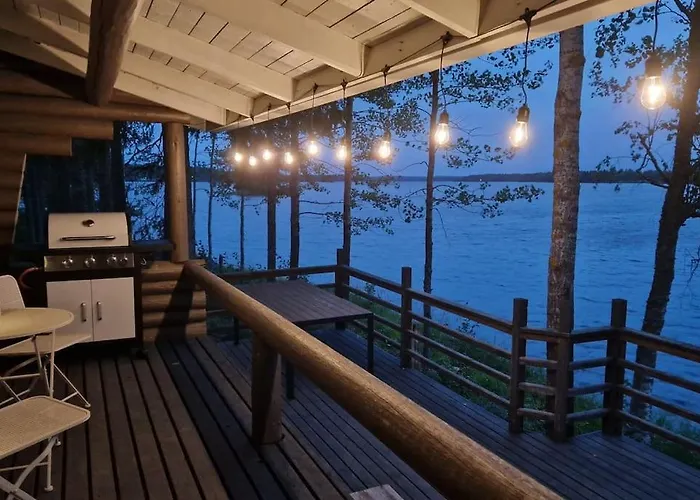 木屋 Rytiniemen Rantamoekki 拉努阿